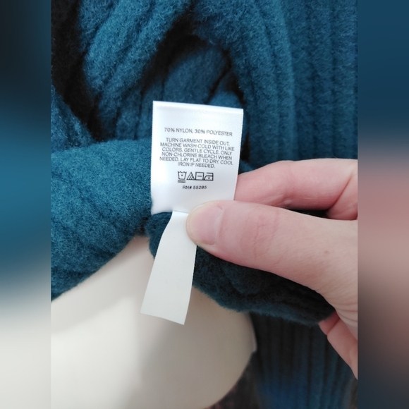 Express Women's Blue Sweater Cropped Size S - Picture 4 of 6